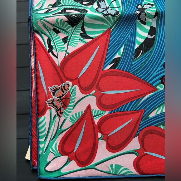 Hermes scarf silk Carre 35" x 35" jaguar quetzal Green Blue Red Black - Picture 3 of 11